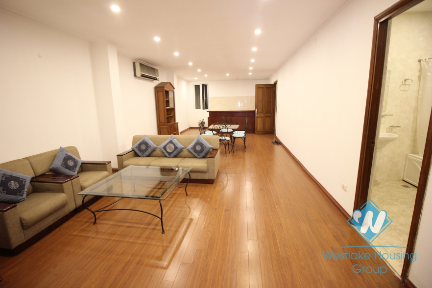 A nice apartment for rent in Hoan Kiem district, Ha Noi